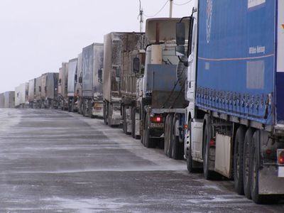 Предприниматели-дальнобойщики Волгоградской области: «Мы не дадим поднять транспортный налог!» Предприниматели-дальнобойщики Волгоградской области: «Мы не дадим поднять транспортный налог!»