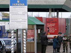 Россия и Белоруссия могут запретить импорт продовольствия с Украины