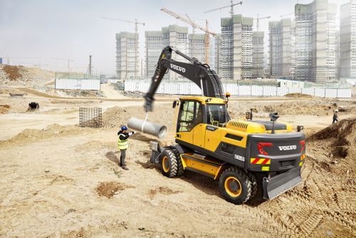 Готов к выполнению самых сложных задач: новый колесный экскаватор от Volvo Construction Equipment Готов к выполнению самых сложных задач: новый колесный экскаватор от Volvo Construction Equipment