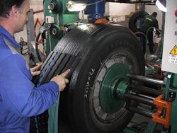 Bridgestone выбрала мультибрендовую стратегию для рынка восстановленных шин